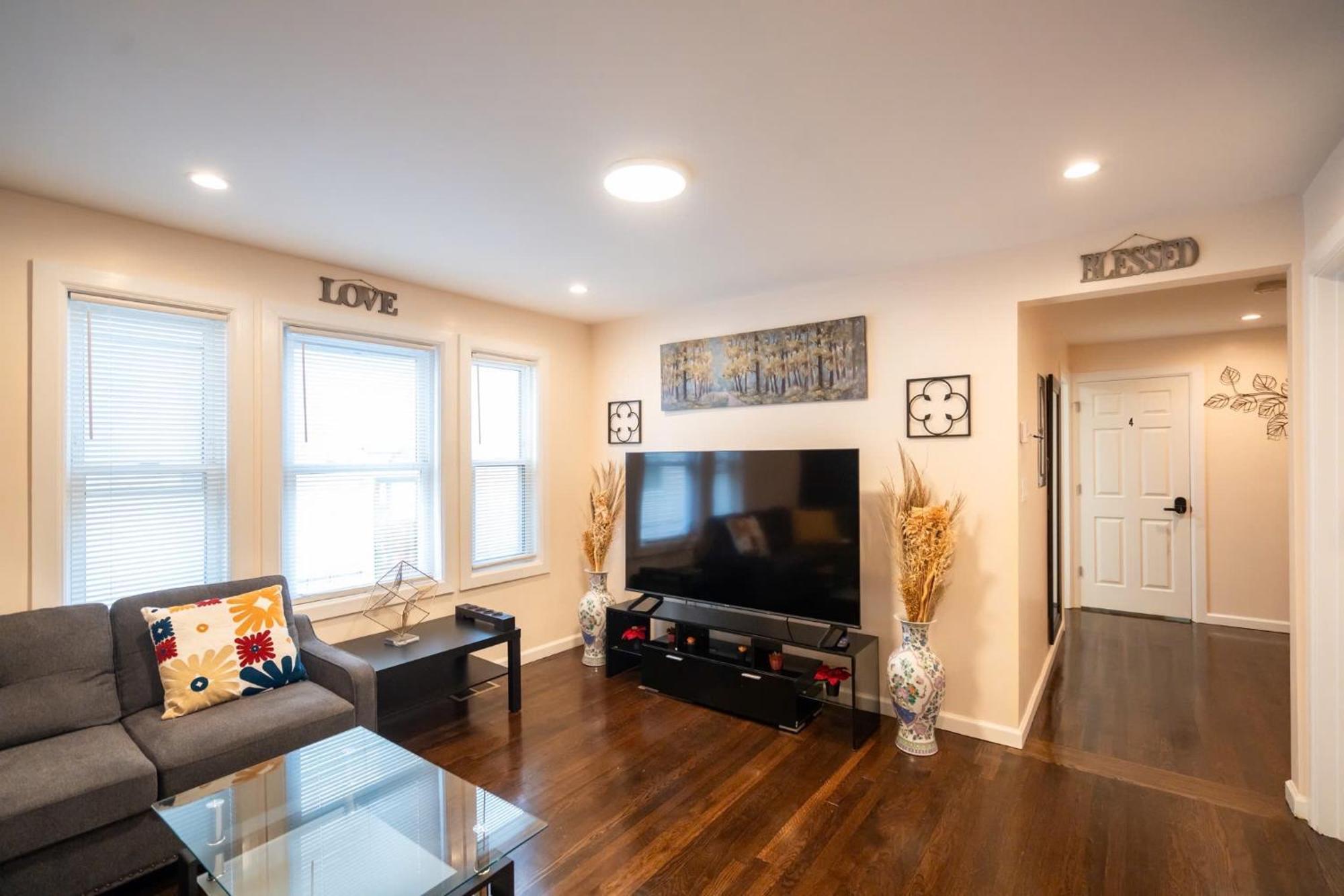 30-1 4Br Boston - Comfortable Apt Near Mbta Bagian luar foto